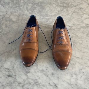 Ted Baker Mens Cap Toe Oxfords